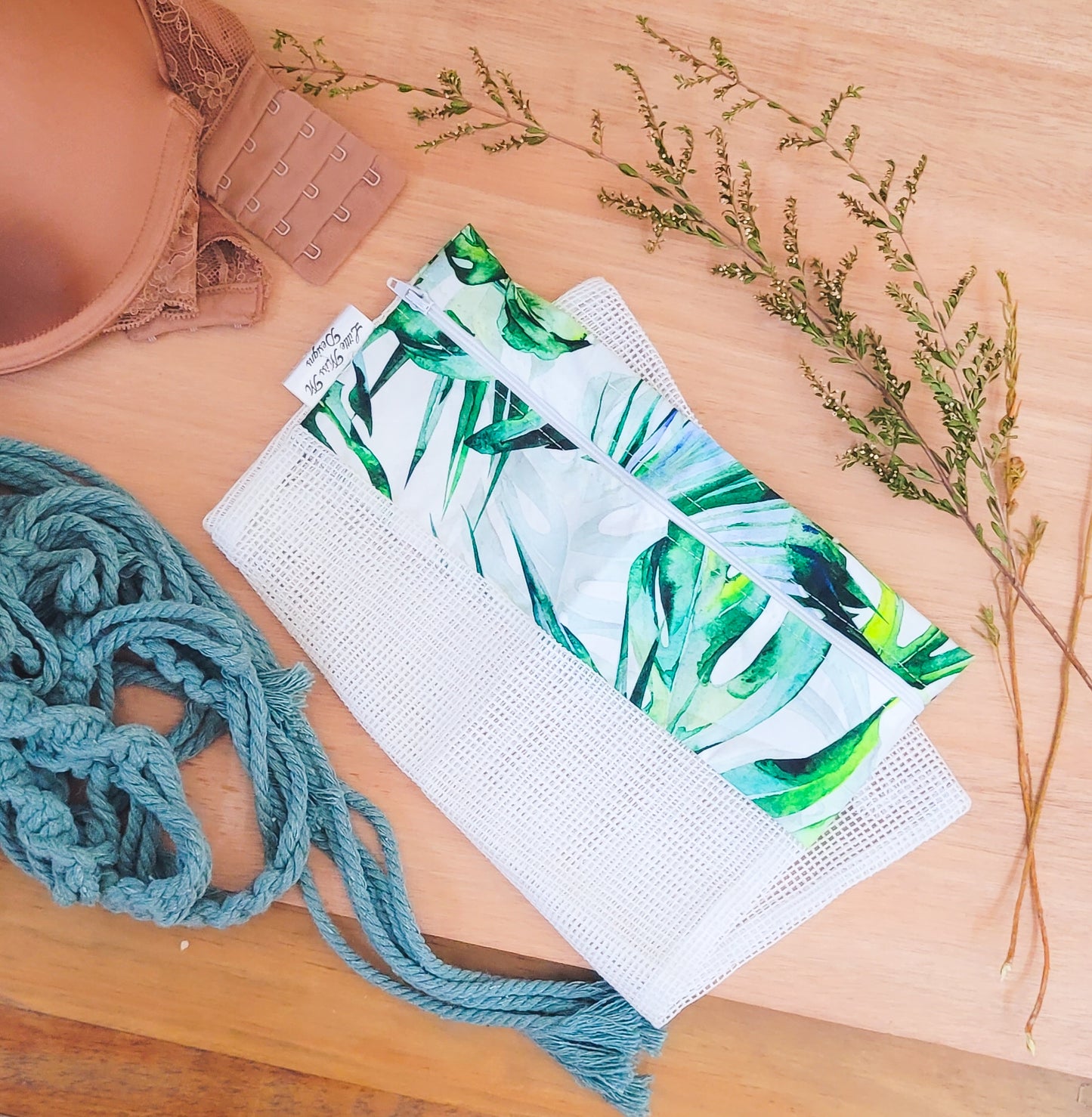 Tropical Produce Bag / Wash Bag