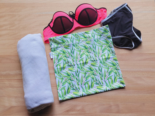 Flowering Gum Snack / Wet Bag