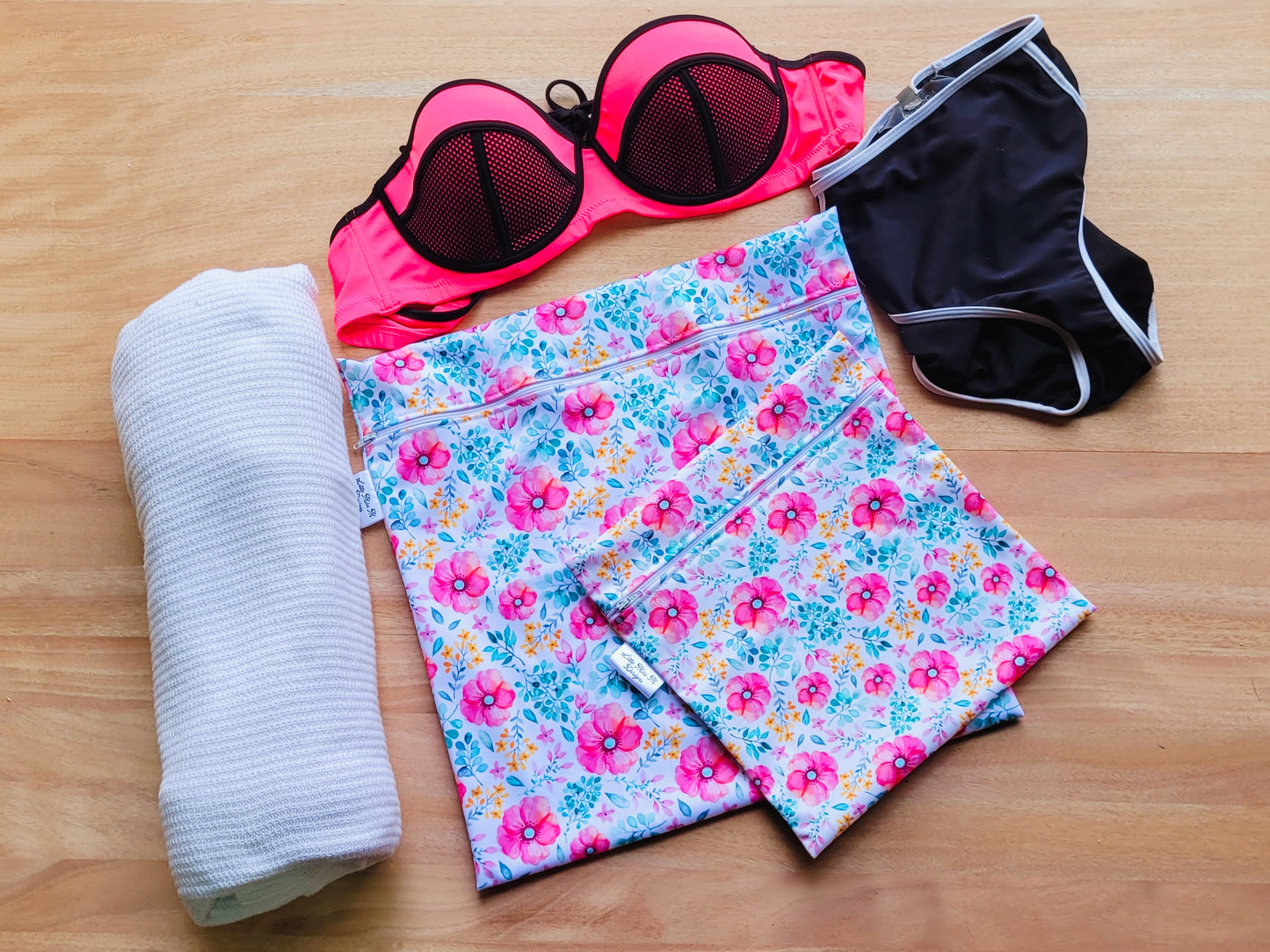 Summertime Snack / Wet Bag