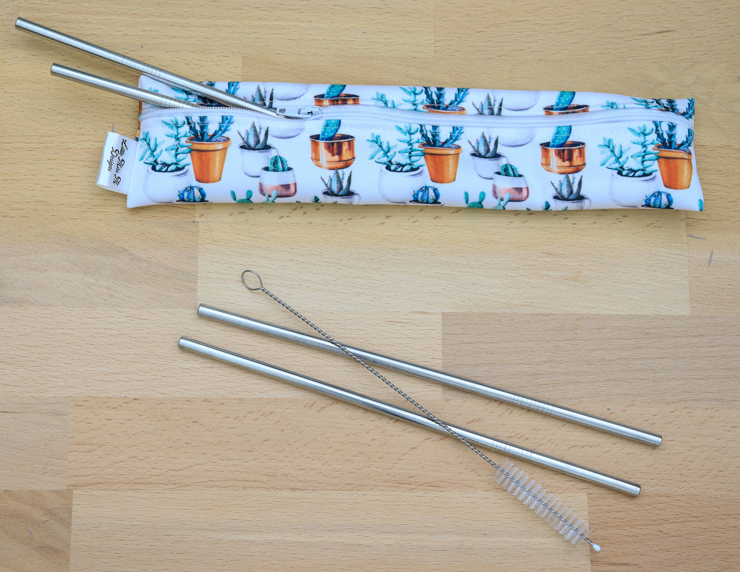 Cactus Straw Pouch