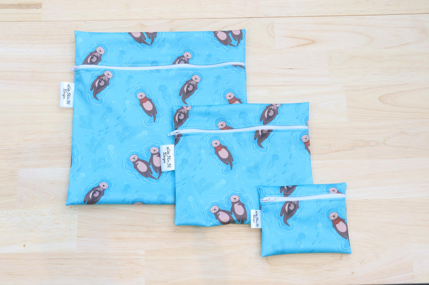 Otto The Otter Snack / Wet Bag