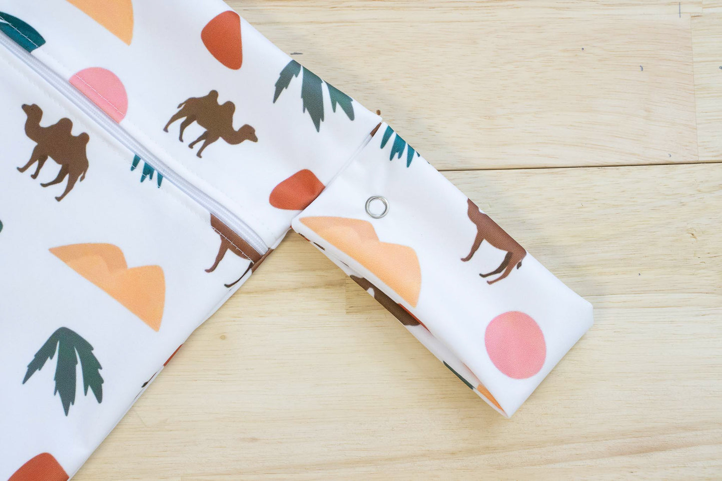 Carmel the Camel Snack / Wet Bag