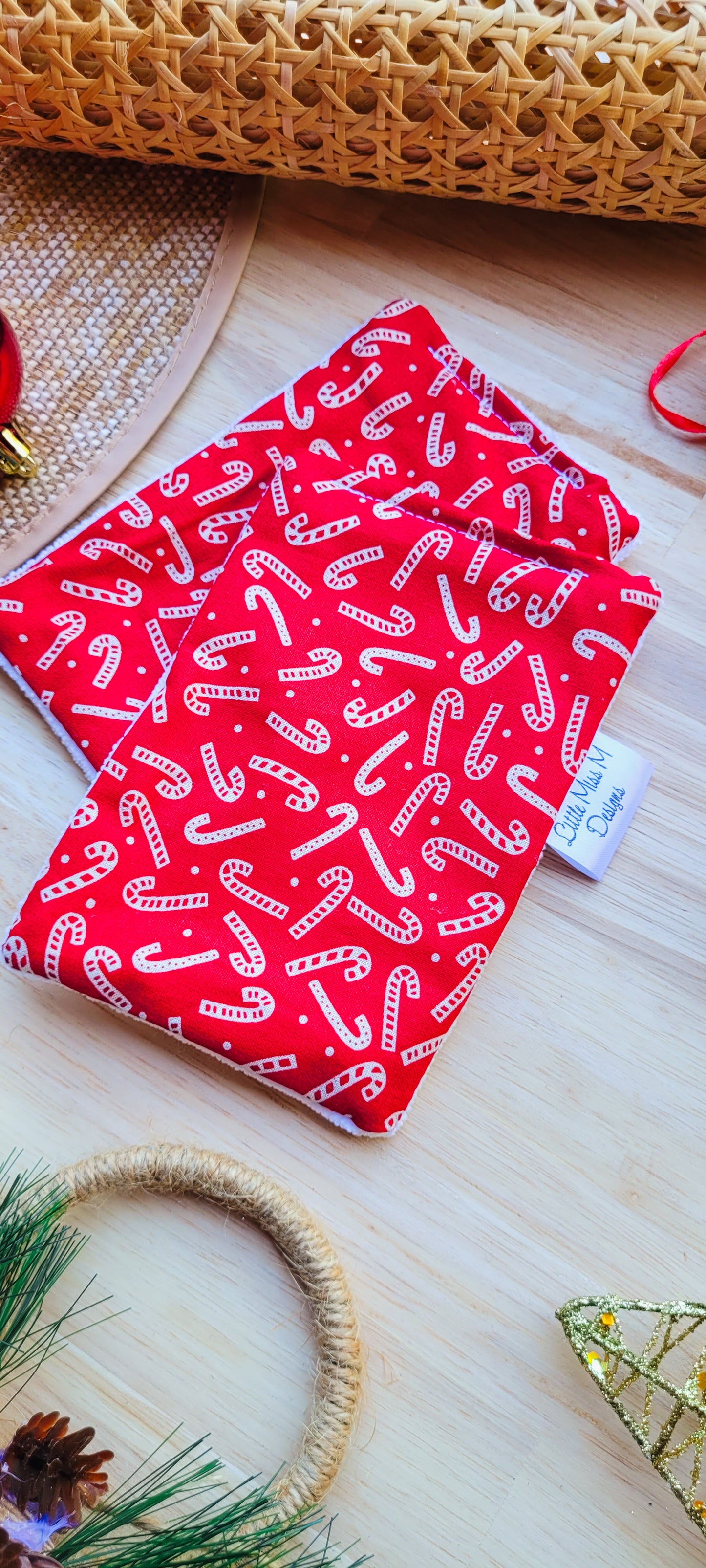 Candy Cane Christmas Makeup wipes