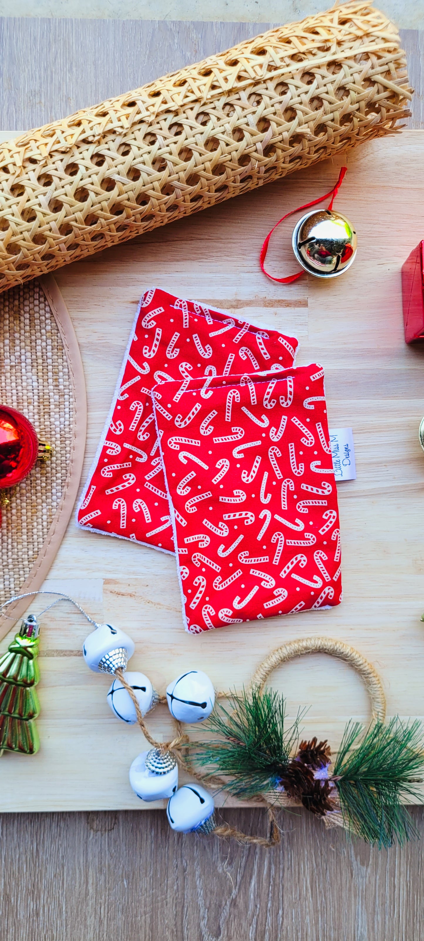 Candy Cane Christmas Makeup wipes