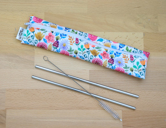 Dingle Straw Pouch